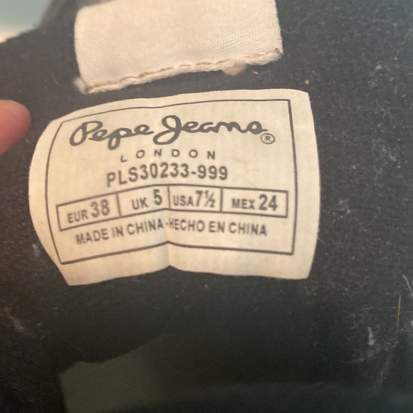 🙌Pepe Jeans London fashion sneakers. Preloved🥰 - Picture 10 of 10